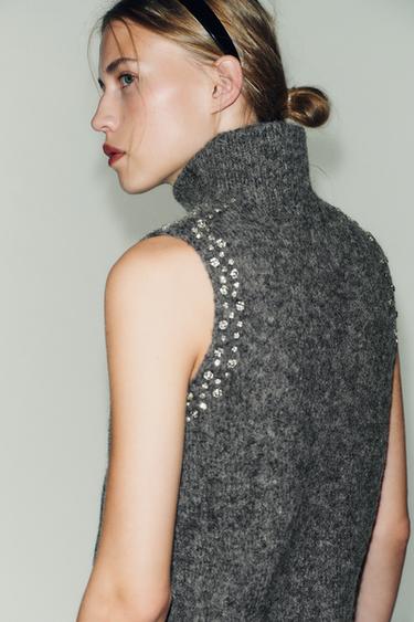 TOP AVEC LAINE ET BIJOUX FANTAISIE - Gris anthracite de Zara - Image 3