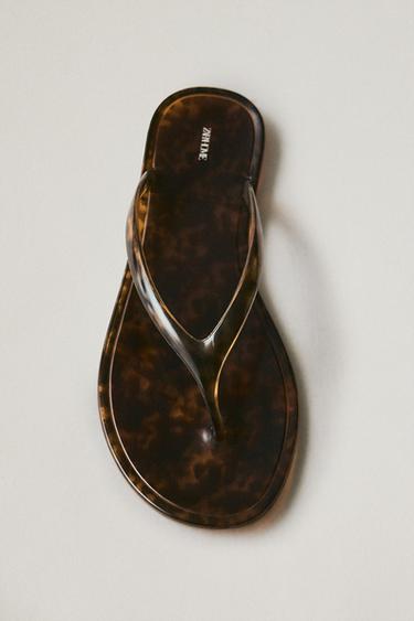 SANDALIA PLANA JELLY - Marrón de Zara