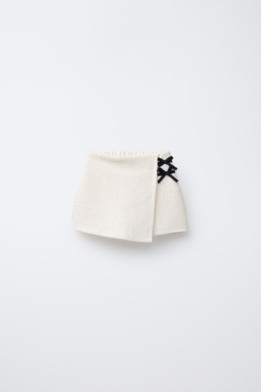 TEXTURED SKORT