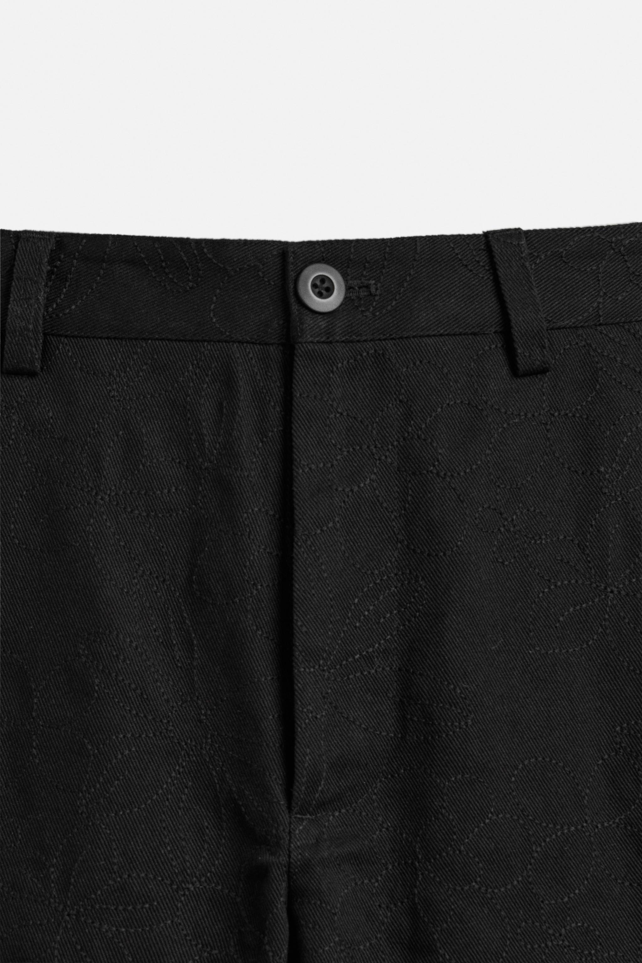 PANTALON BRODERIES FLORALES
