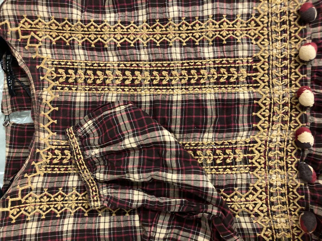 CHECKED DRESS WITH POMPOMS - Image 7
