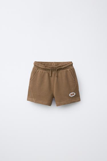 GARMENT-DYED BERMUDA SHORTS WITH PATCH - Light brown by Zara