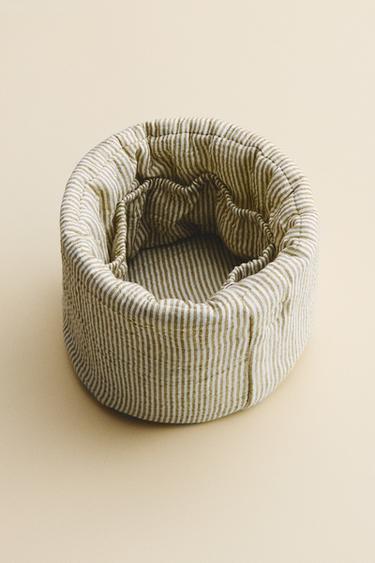 RUND KURV I MUSSELIN MED STRIBER - grøn fra Zara