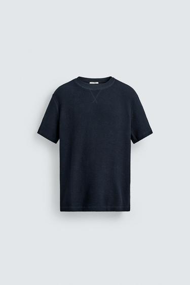 T-SHIRT IM REGULAR FIT MIT STRUKTURMUSTER - Marineblau von Zara