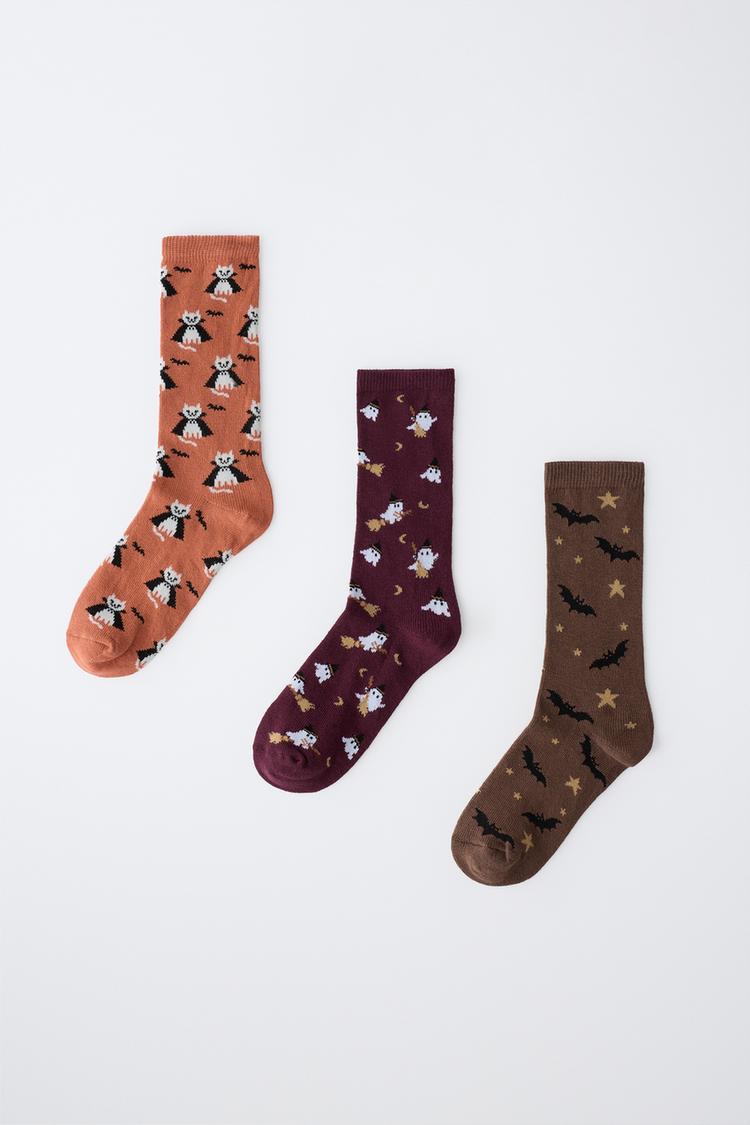 Pack tres calcetines estampado murcielago y vampiro