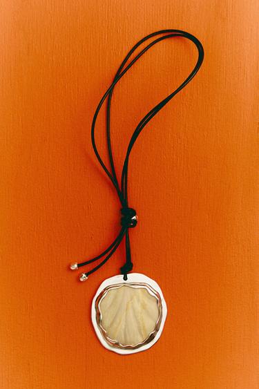Zara Shell and stone pendant necklace - Silver