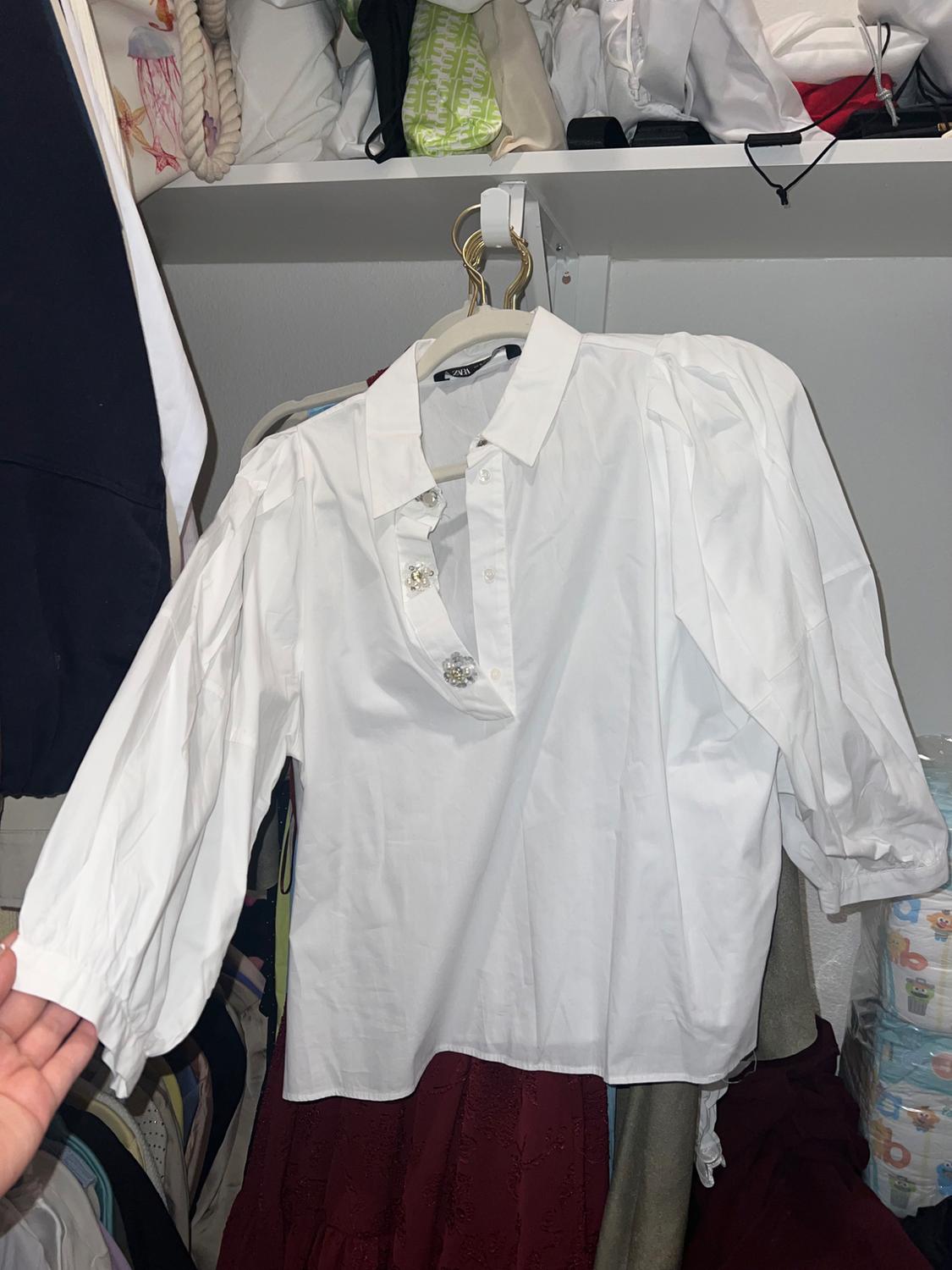 SHIRT WITH JEWEL BUTTONS - Image 2