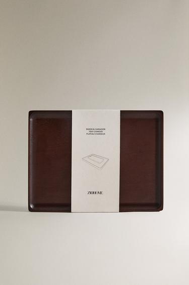 PLATEAU EN BOIS CHARGEUR MOBILE - Marron de Zara - Image 4