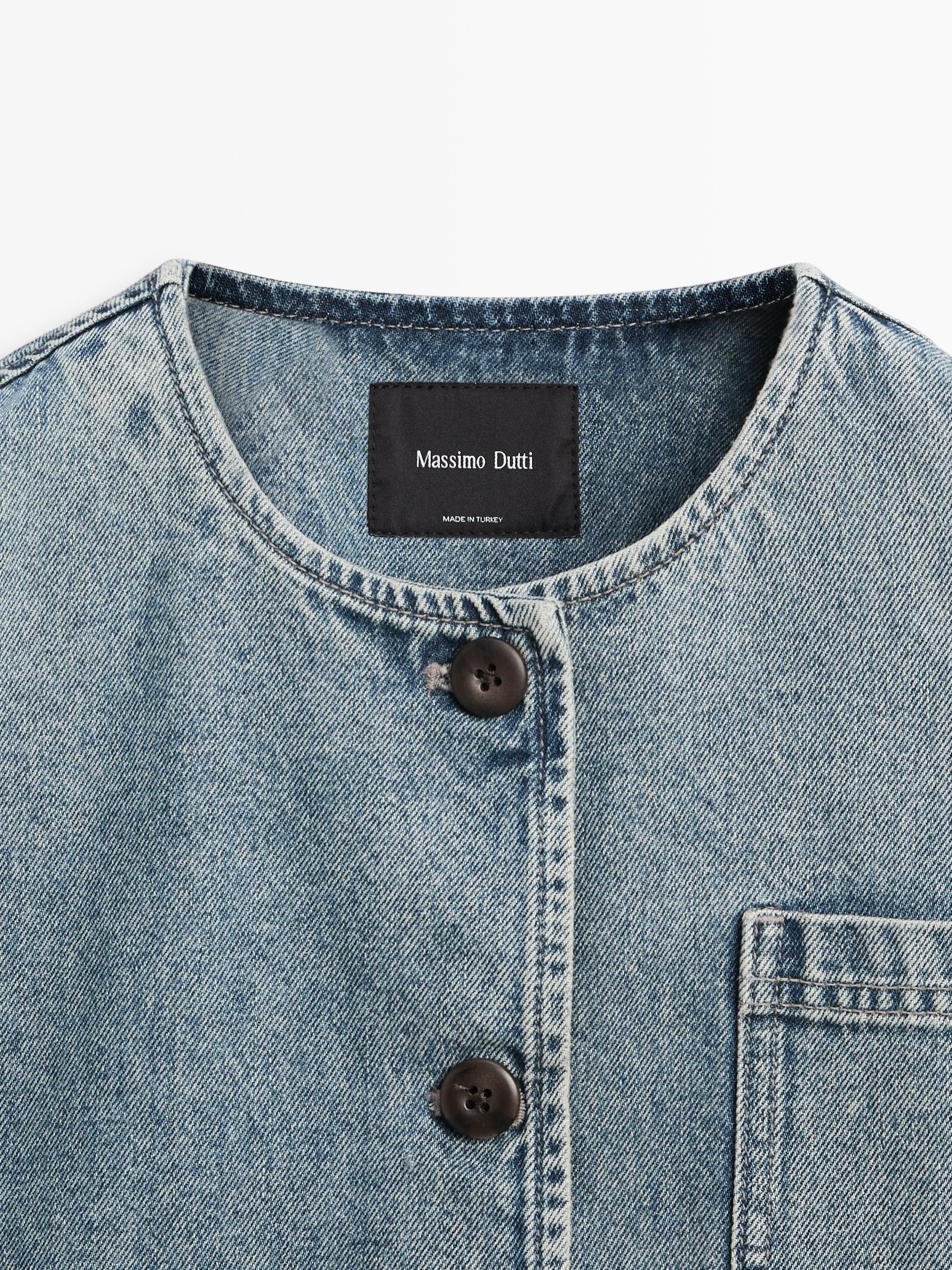 Short denim jacket