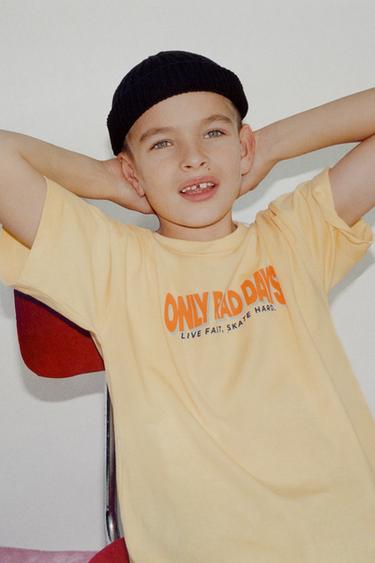 SLOGAN PRINT T-SHIRT - Yellow by Zara