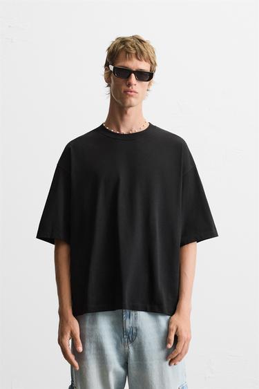 T-SHIRT BOXY FIT BÁSICA - Preto da Zara