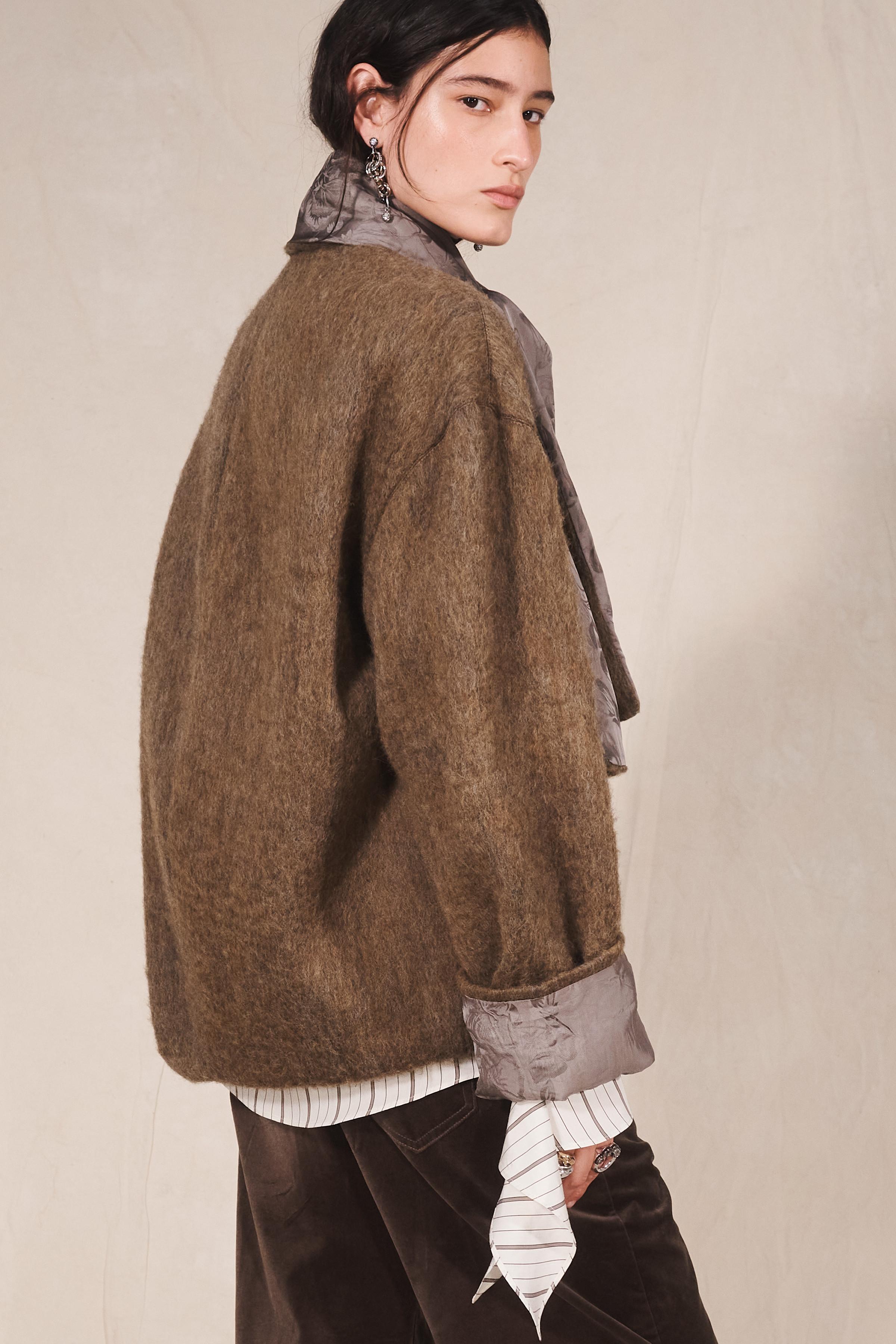 LIMITED EDITION REVERSIBLE JACQUARD COAT WITH SCARF