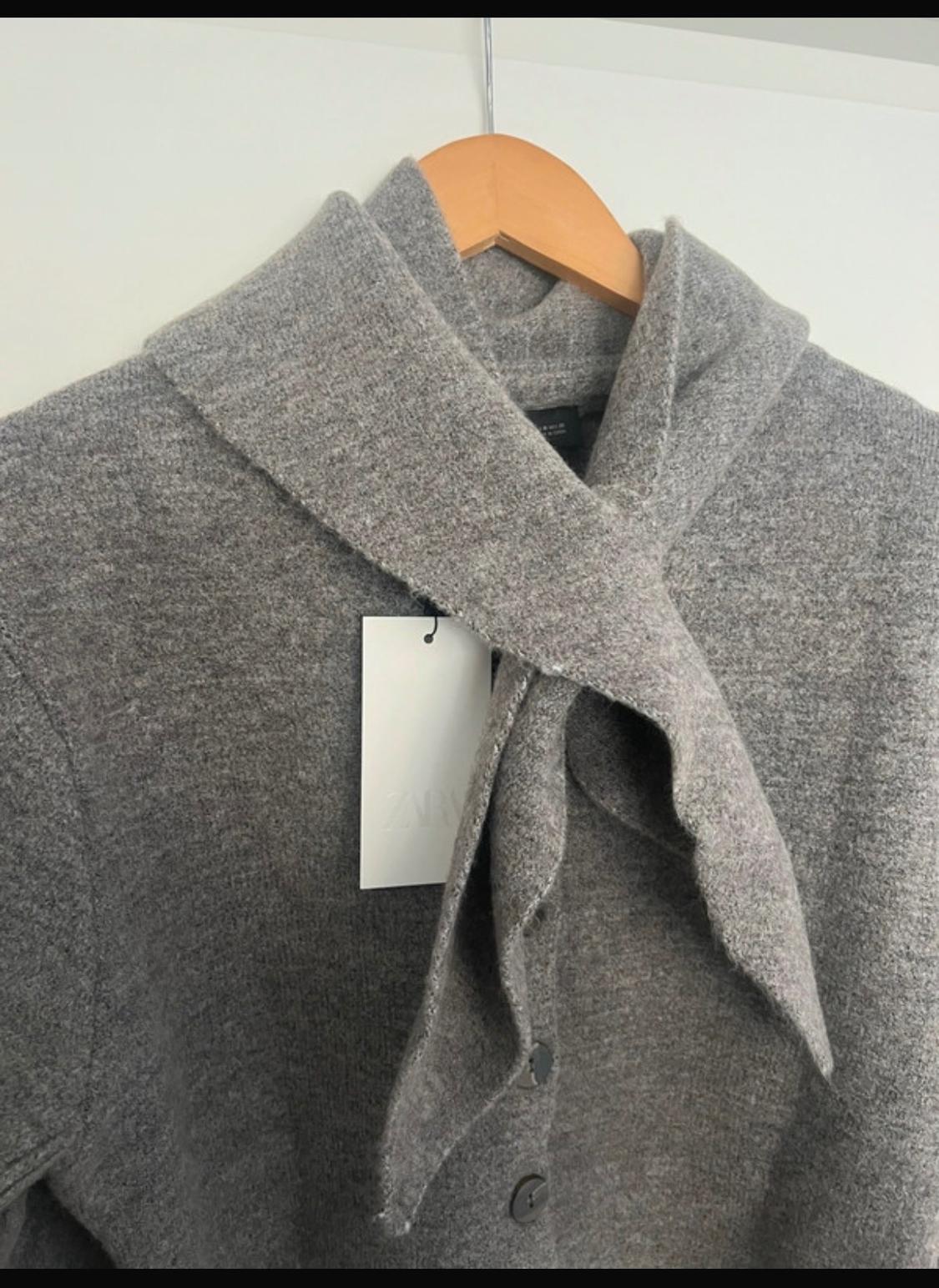 CARDIGAN WITH SCARF DETAIL - Image 3