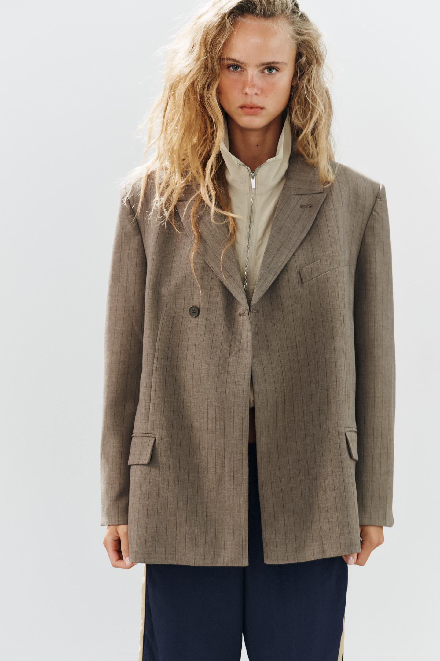 Женский пиджак Zara Oversized Pinstripe Blazer, цвет: Коричневый — фото 5