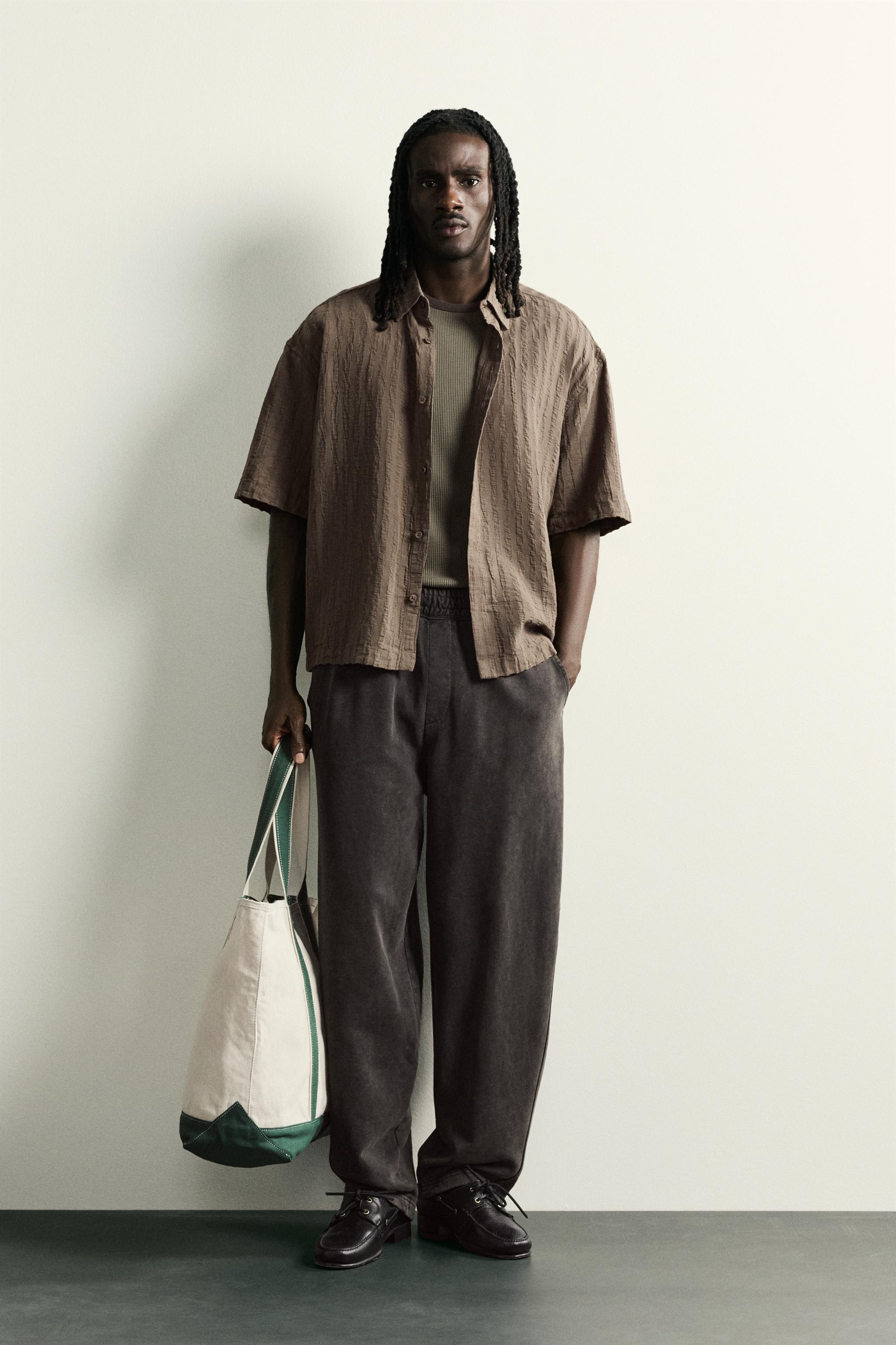 ストライプ柄ジャカード ボックスフィットシャツ - ブラウン | ZARA