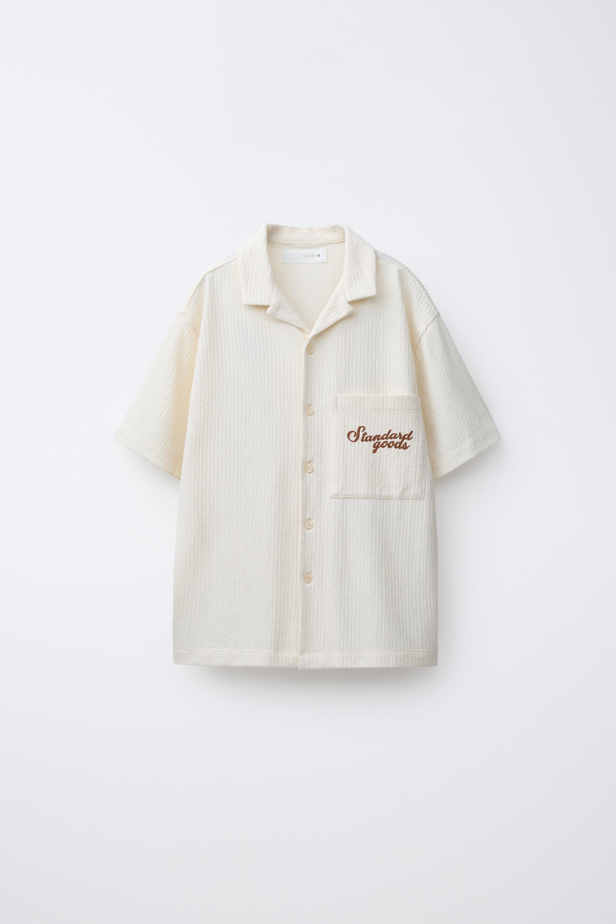TEXTURED TEXT SHIRT