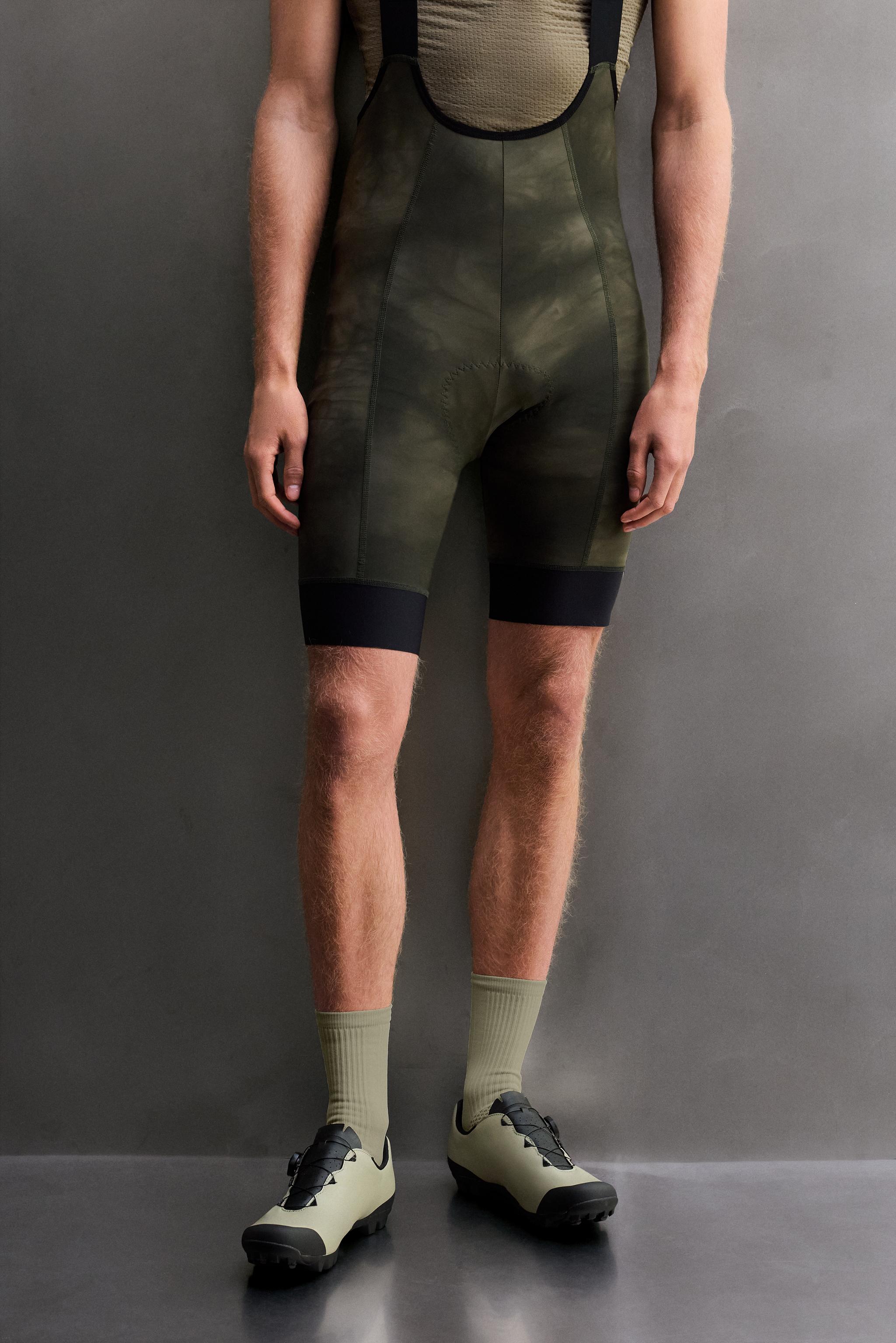 GRAVEL SHORT BIB SHORTS — Black