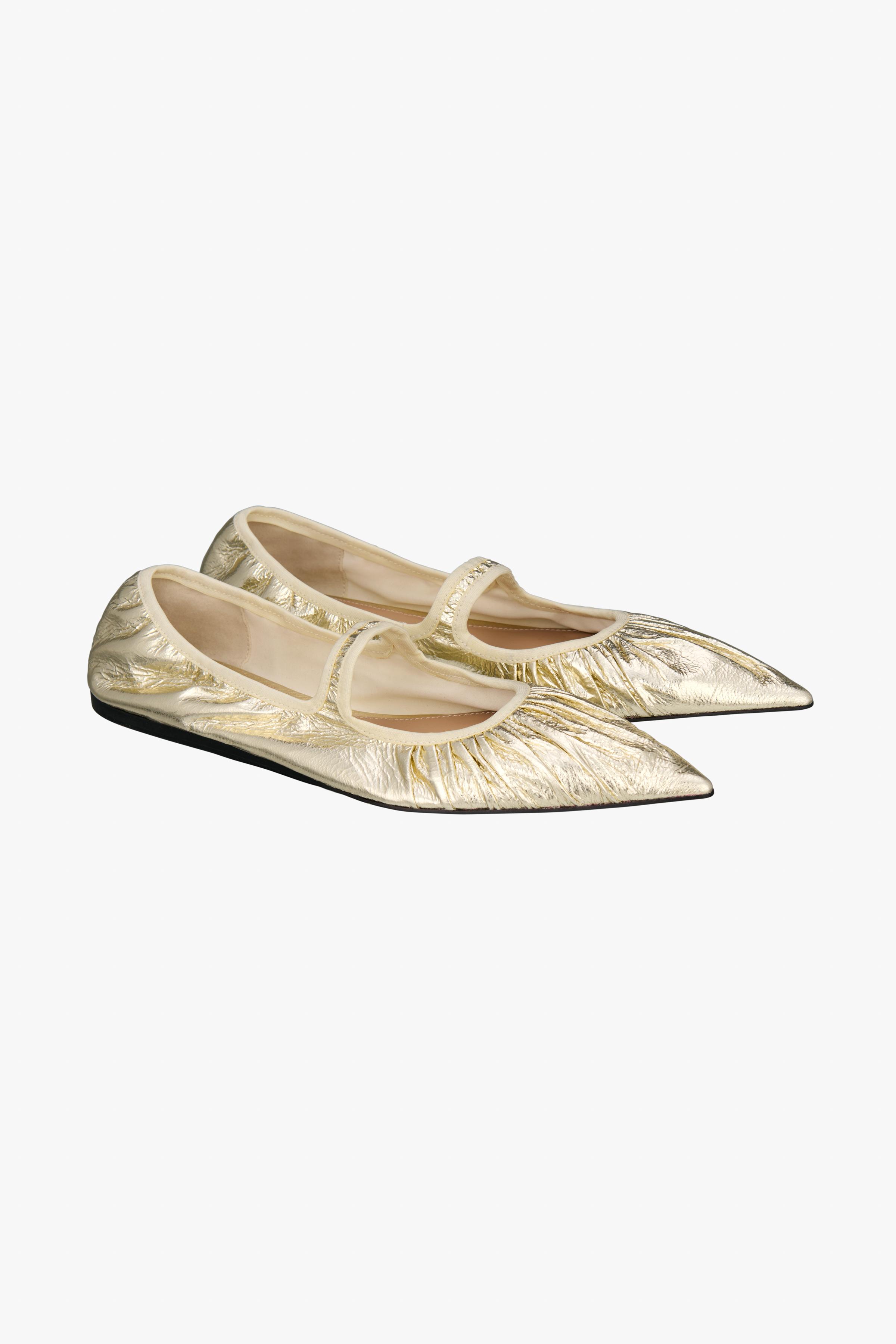 Women s Gold Shoes Explore our New Arrivals ZARA Turkey