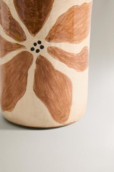 VASE FLEURS PEINTES - Kaki de Zara - Image 3