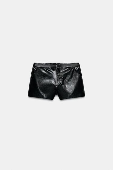 Zara FAUX LEATHER SHORTS - Black