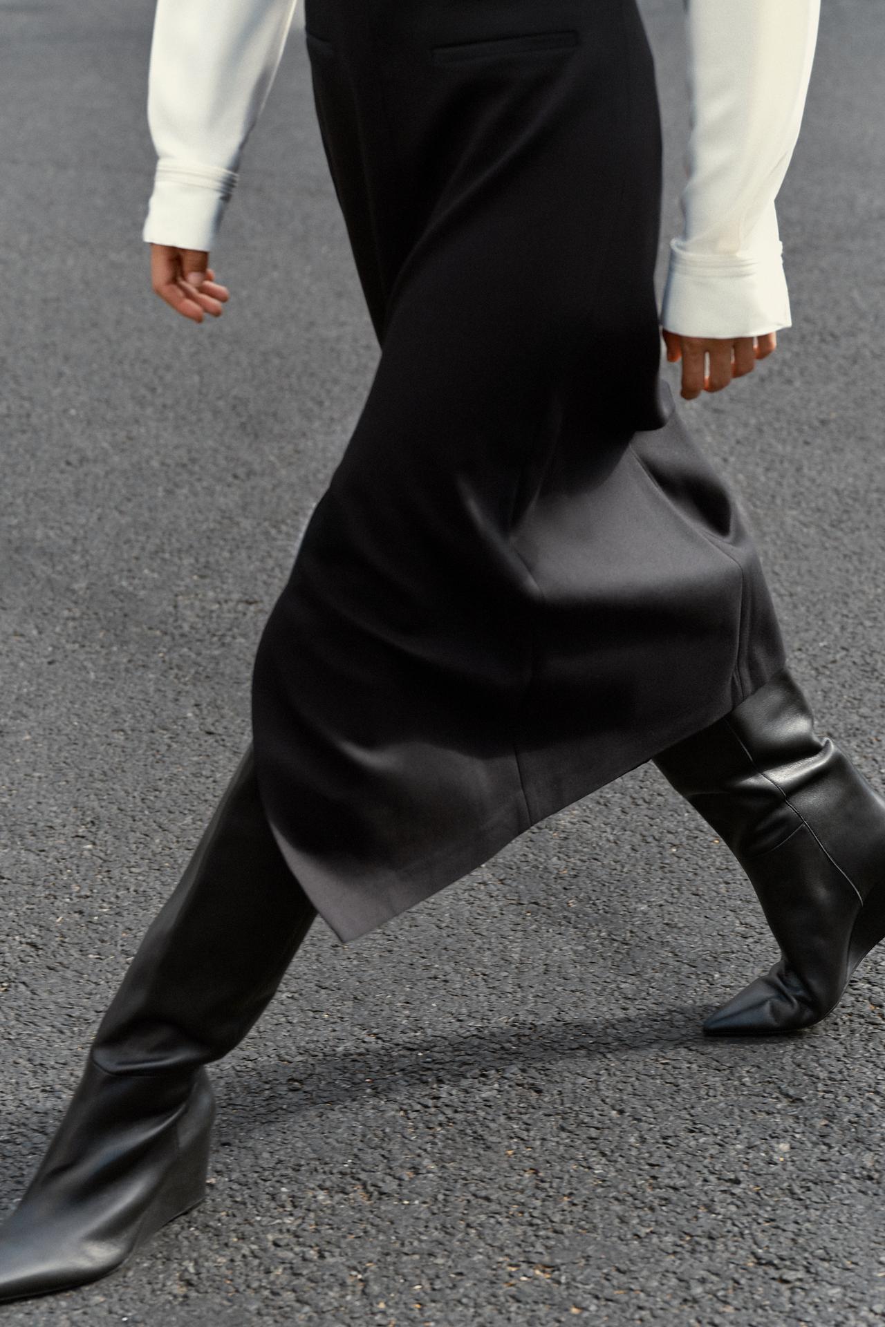 LEATHER WEDGE BOOTS — Black