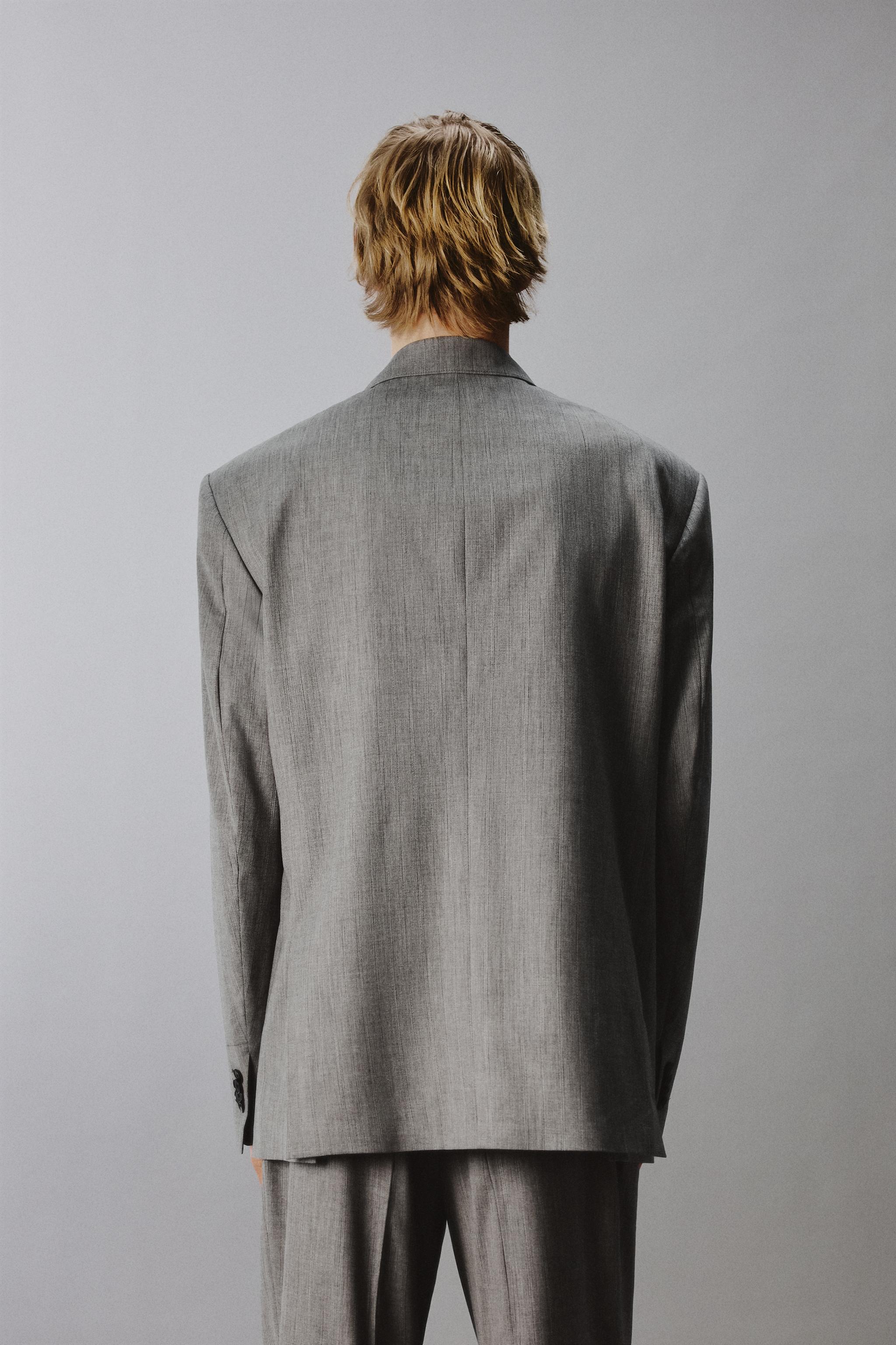 VESTE DE COSTUME STRUCTURÉE À RAYURES