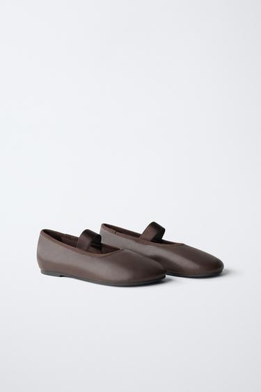 ELASTIC STRAP BALLERINA FLATS - Brown by Zara - Image 1