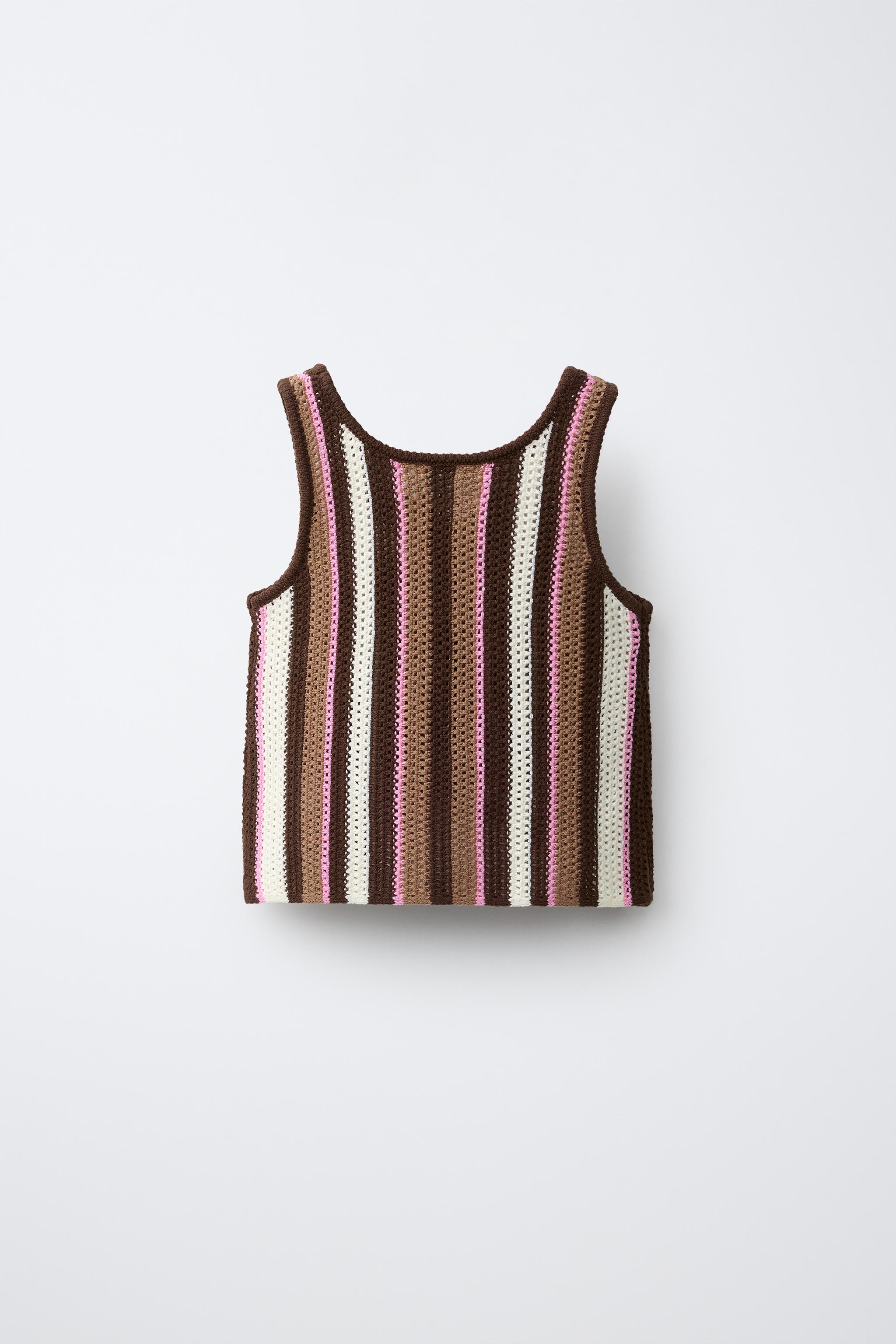 TOP EN MAILLE À RAYURES
