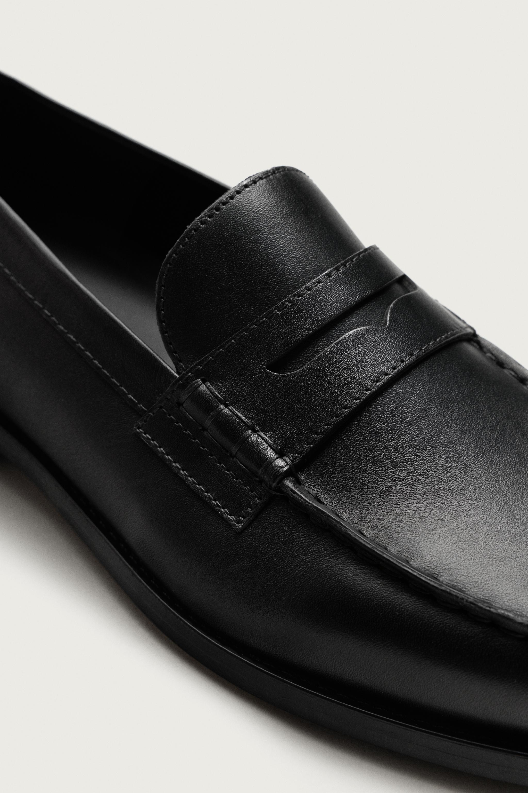 ペニーストラップ レザーローファー - ブラック | ZARA Japan / 日本