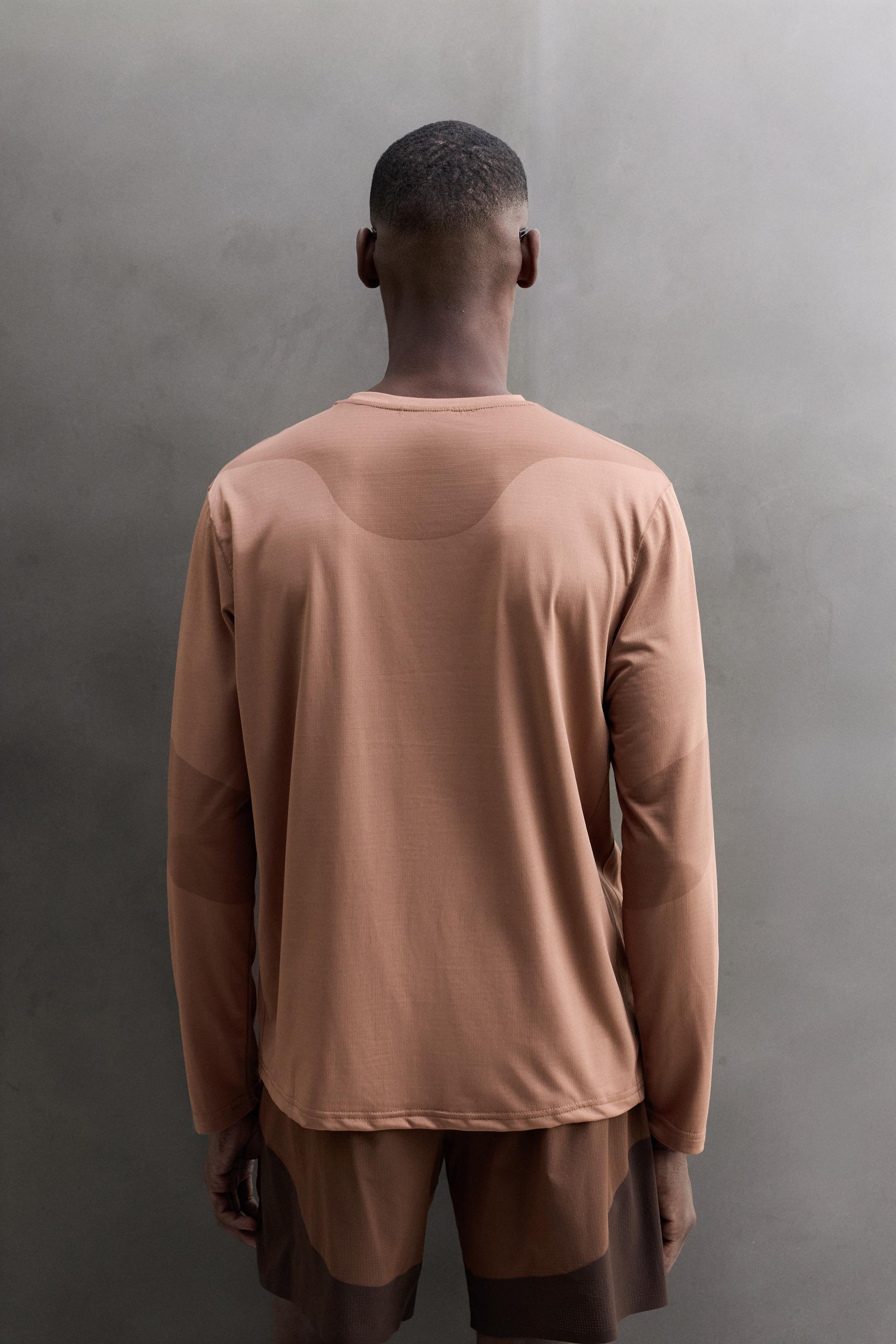 Zara CEPLİ TEKNİK UZUN KOLLU T-SHIRT görsel 3