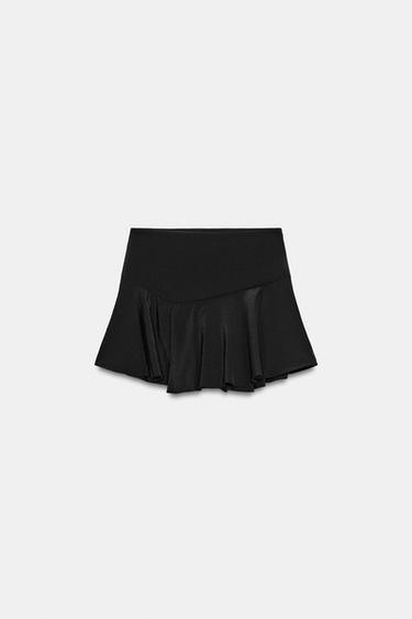 FALDA PANTALÓN VOLANTES - Negro de Zara