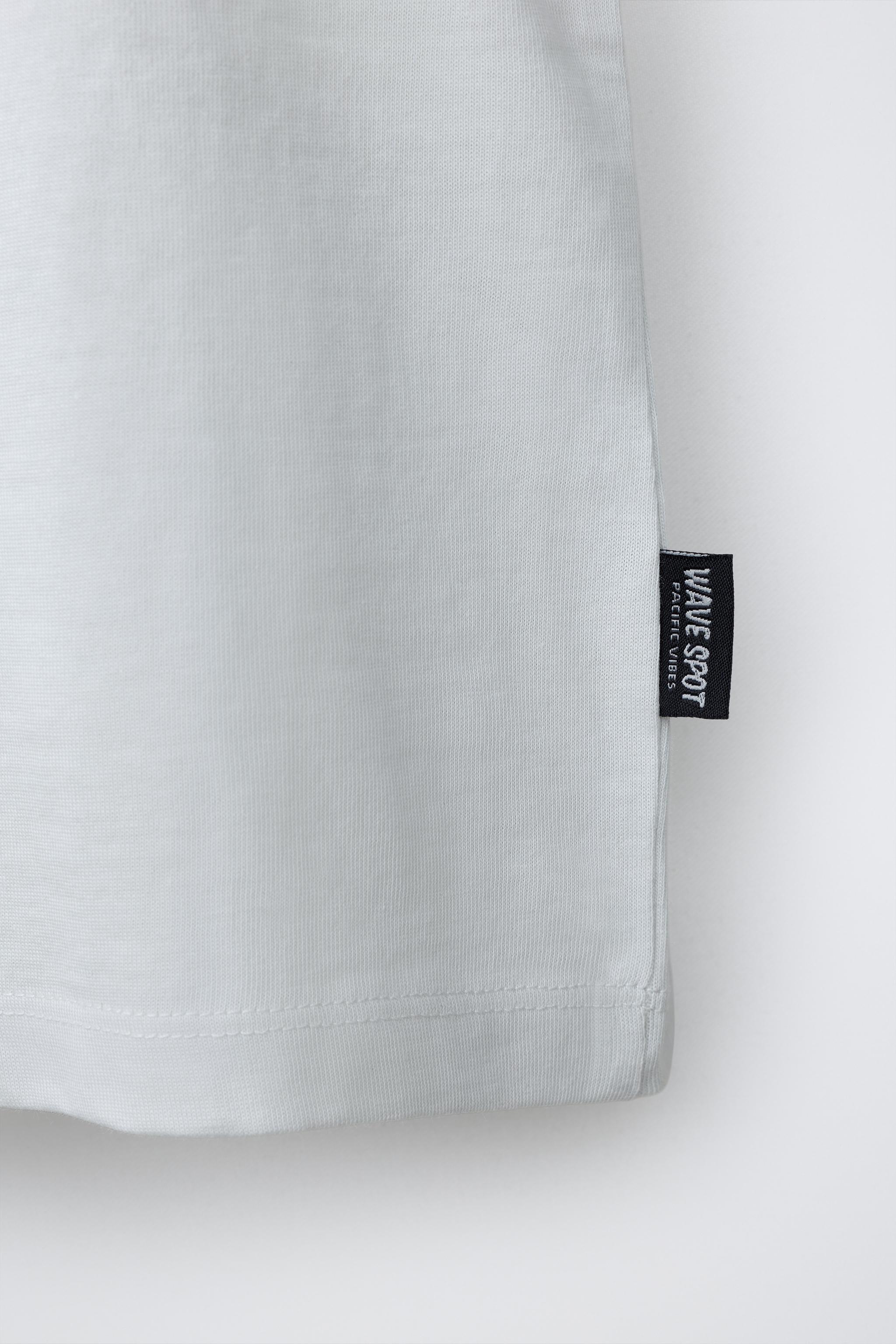 T-SHIRT AND SHORTS SET WITH TEXT