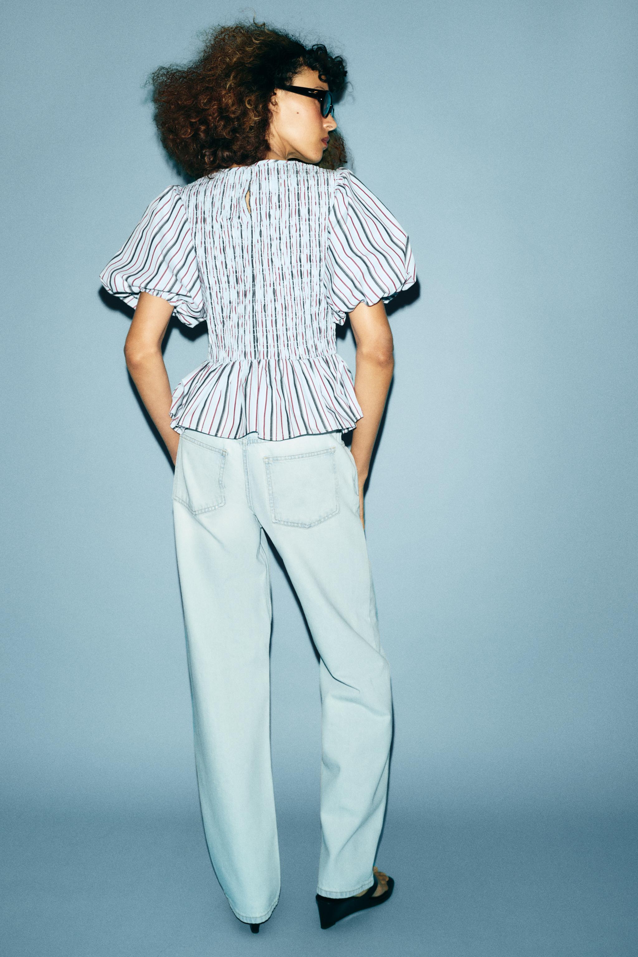SMOCKED STRIPED TOP