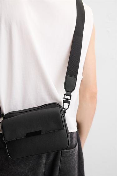 BANDOLERA TEXTURA - Negro de Zara - Imagen 0