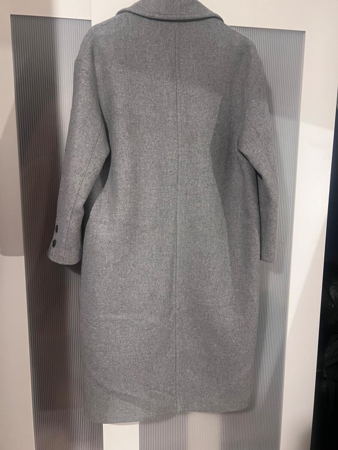 OVERSIZED COAT - Image 4