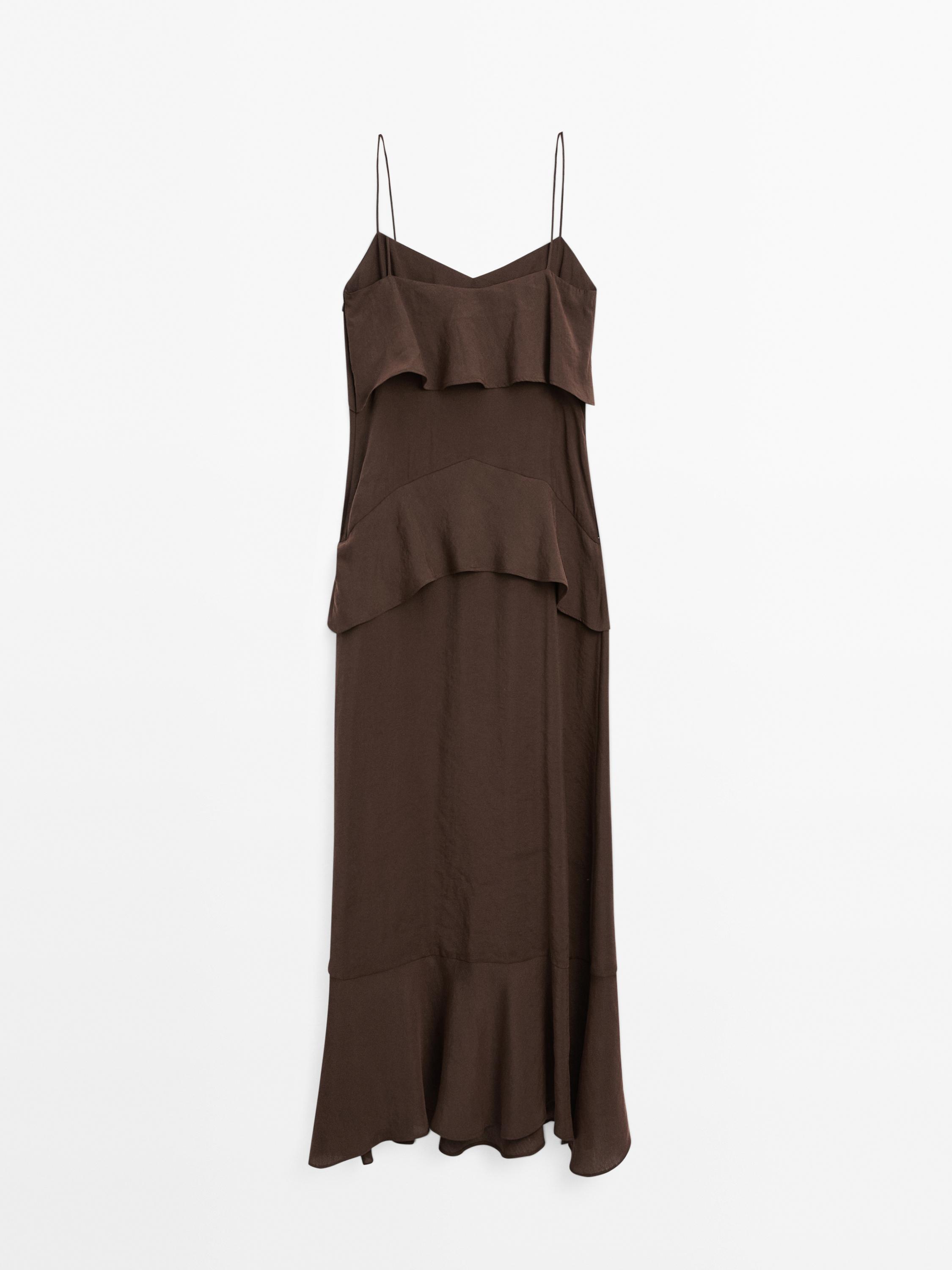 Robe longue à volants