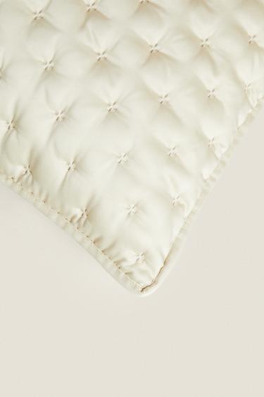 PLAIN CUSHION COVER FOR QUILTS WITH KNOTS - Cava by Zara - Image 1