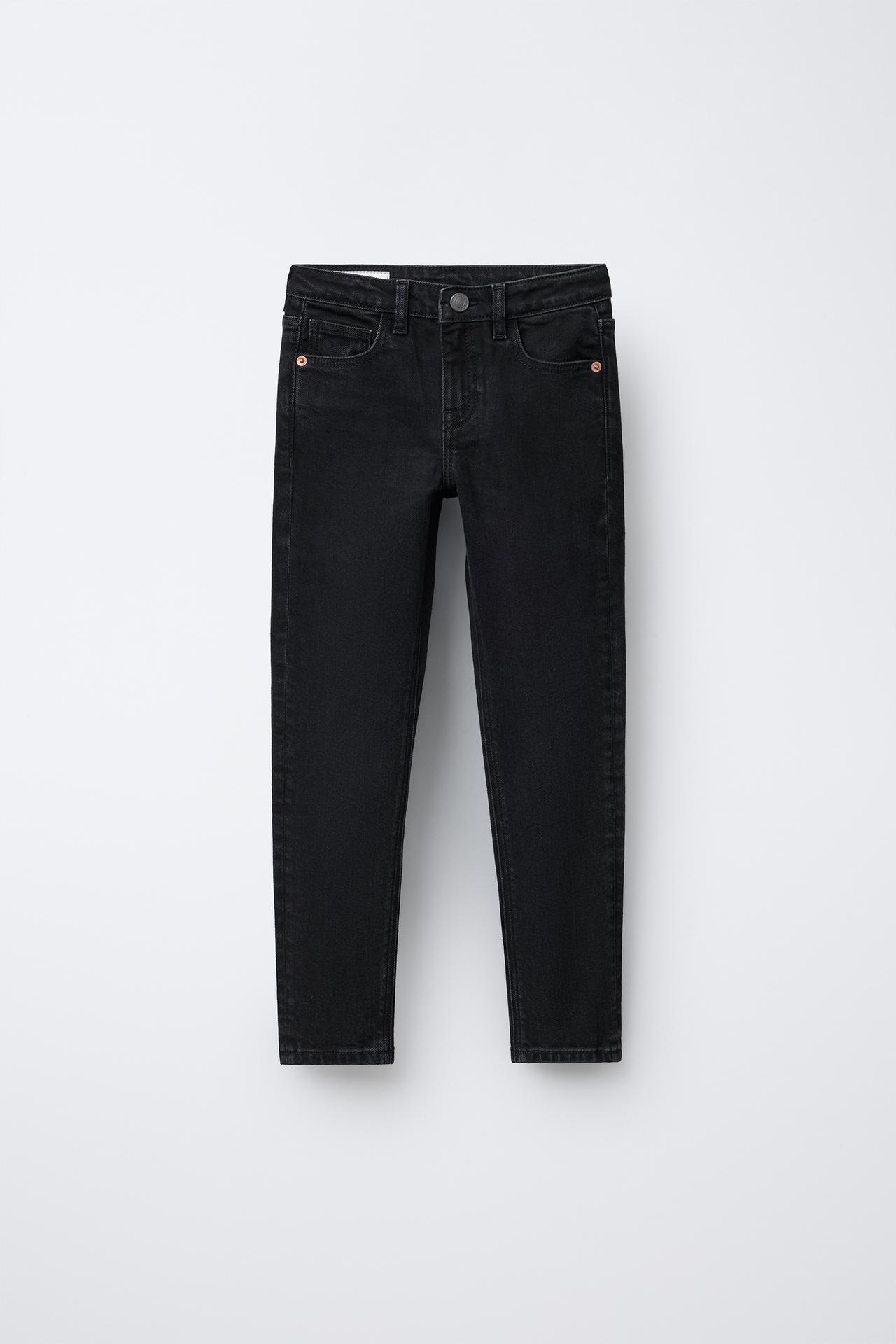 SKINNY JEANS — Black