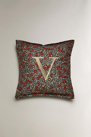 FLORAL CHRISTMAS LETTER 'V' CUSHION - Multicoloured by Zara - Image 0