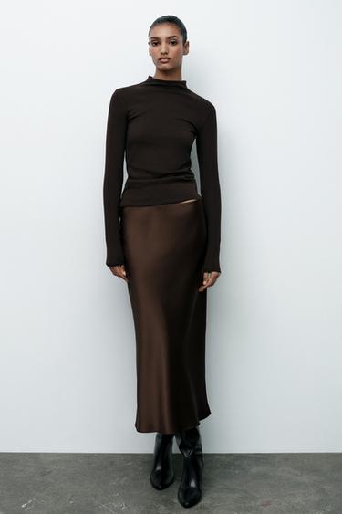 HIGH NECK T-SHIRT - Chocolate by Zara