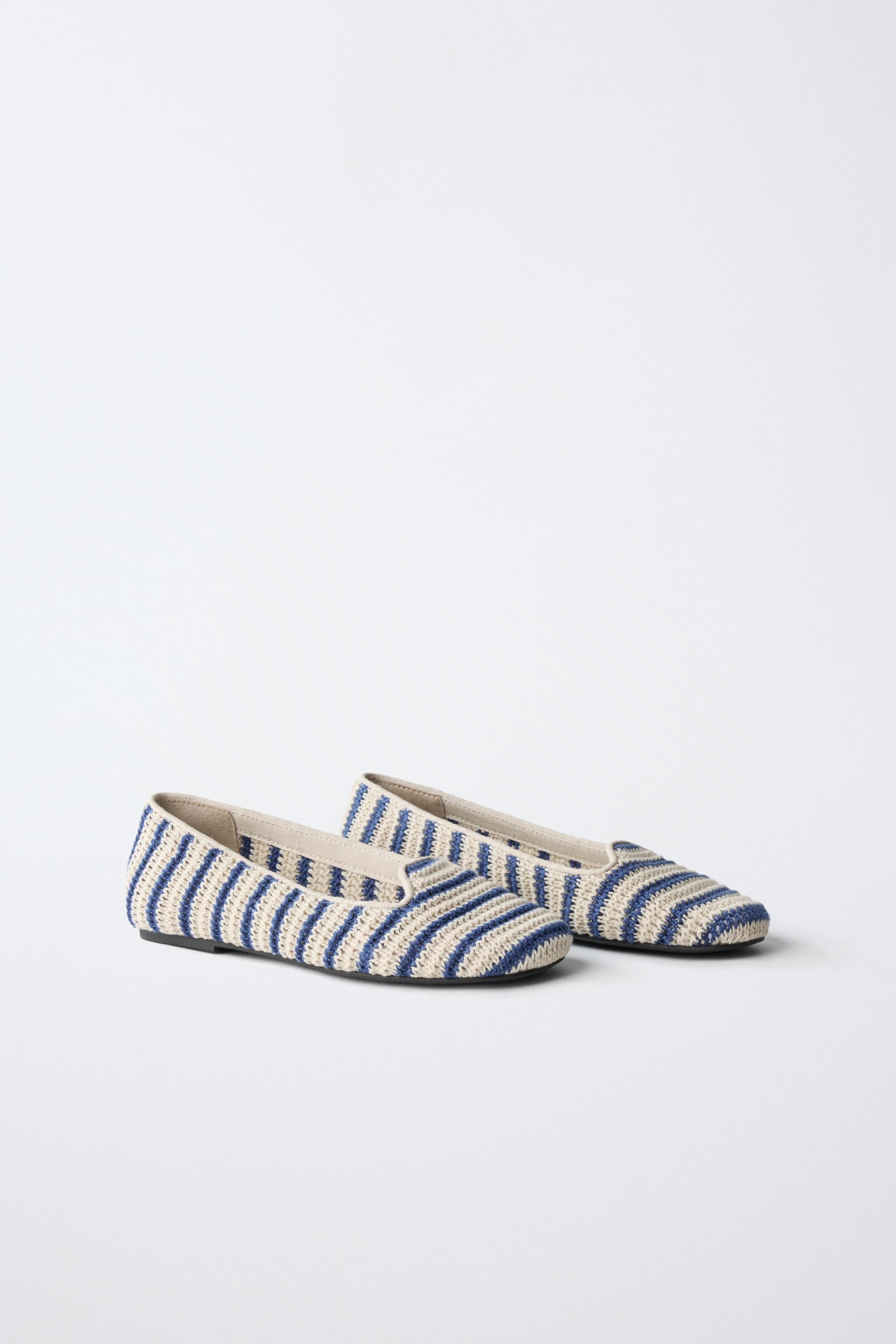 CROCHET BALLET FLATS