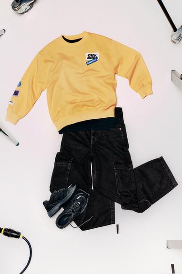SWEATSHIRT MED GRAFFITI-PRINT - Gul fra Zara