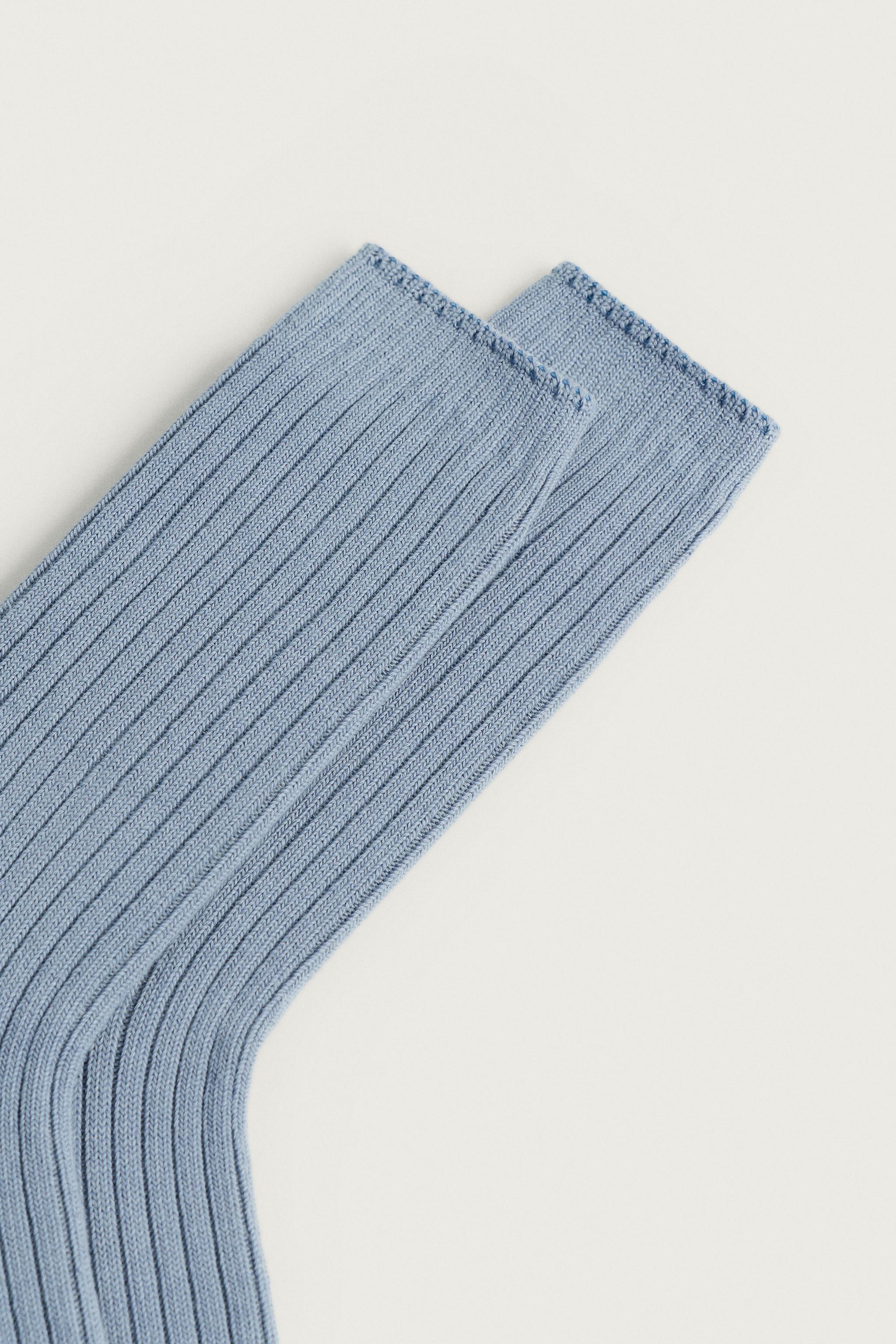 CHAUSSETTES EN MAILLE CANNELÉ