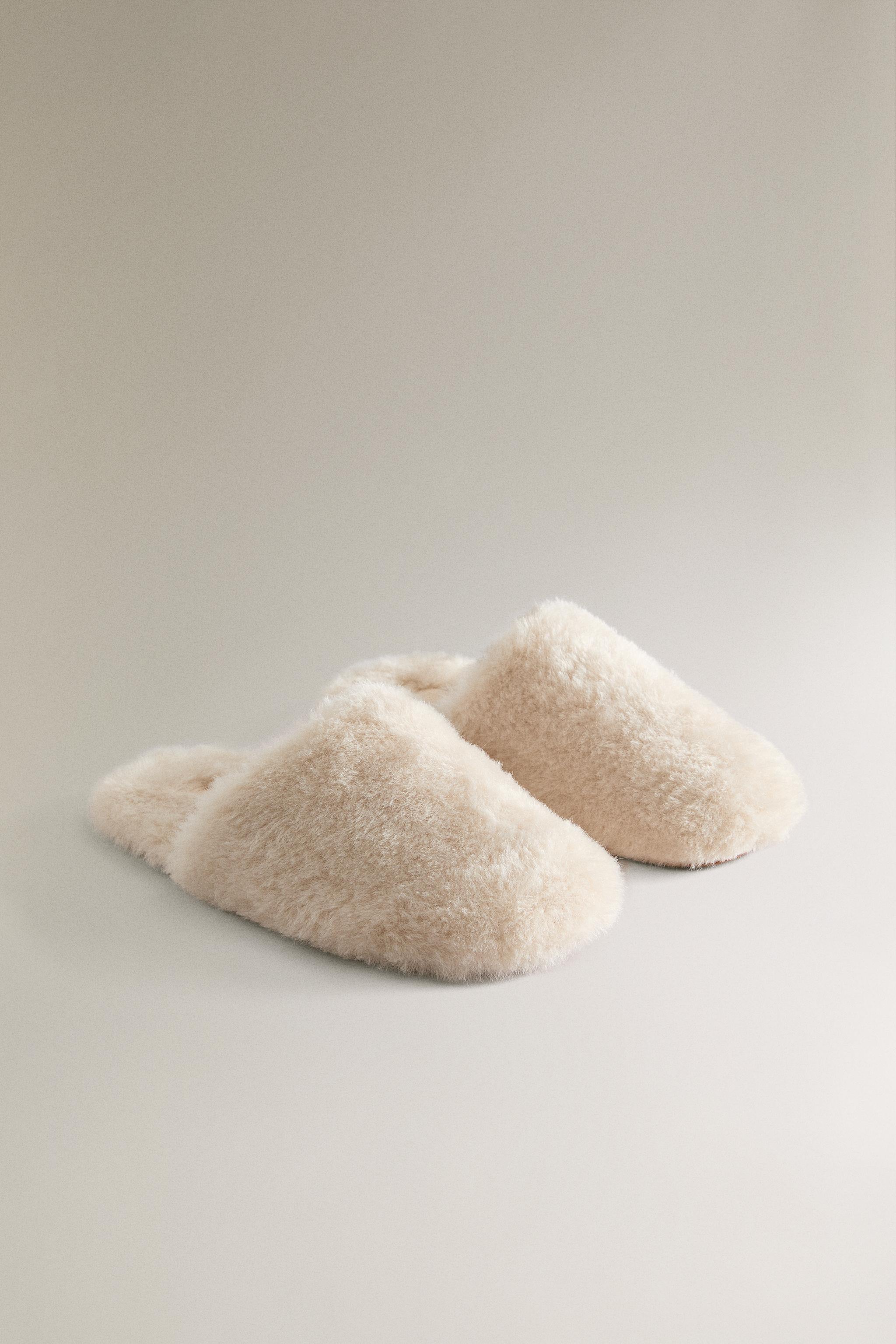 FAUX FUR MULE SLIPPERS
