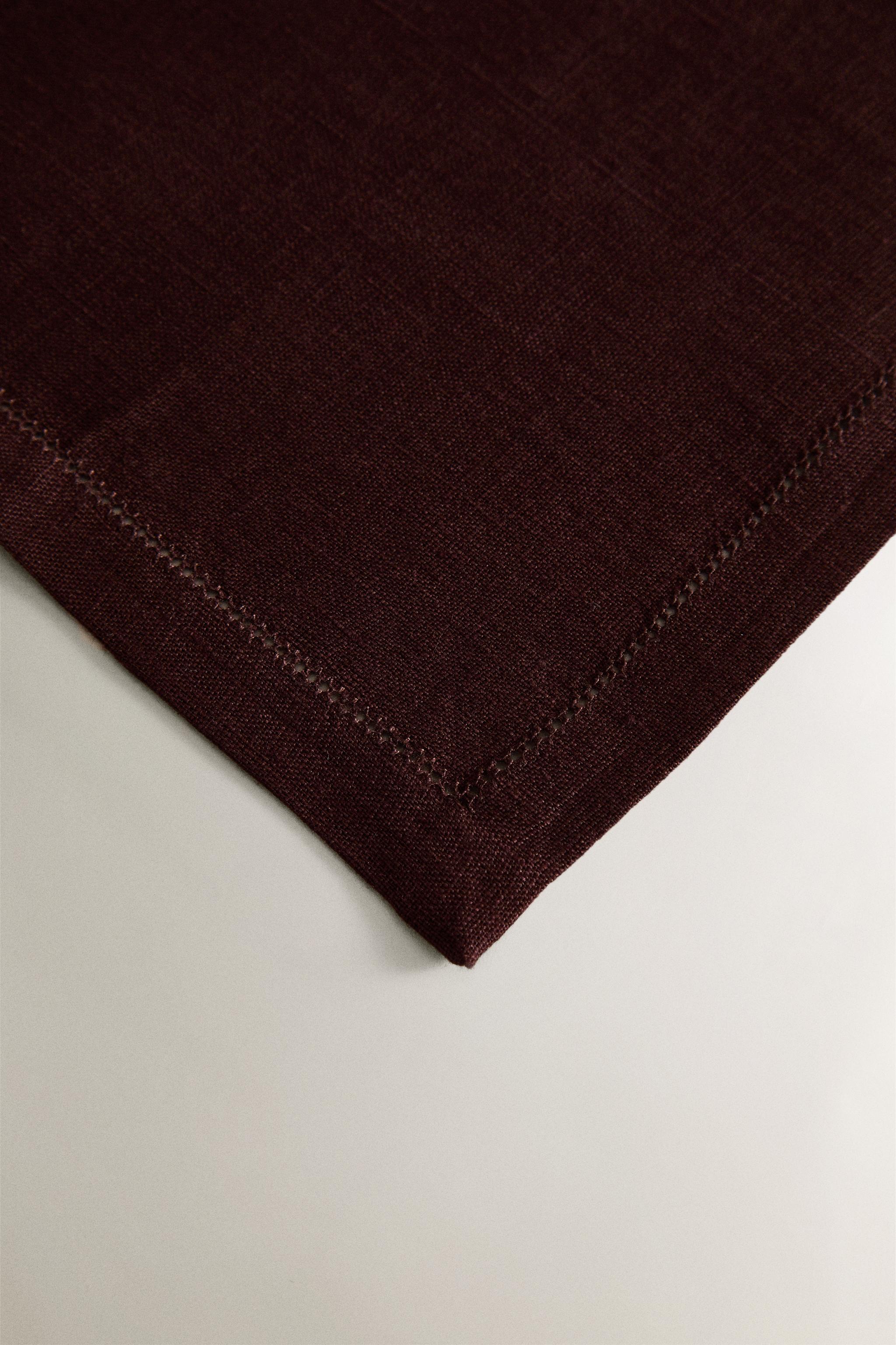 HEMSTITCHED LINEN NAPKIN