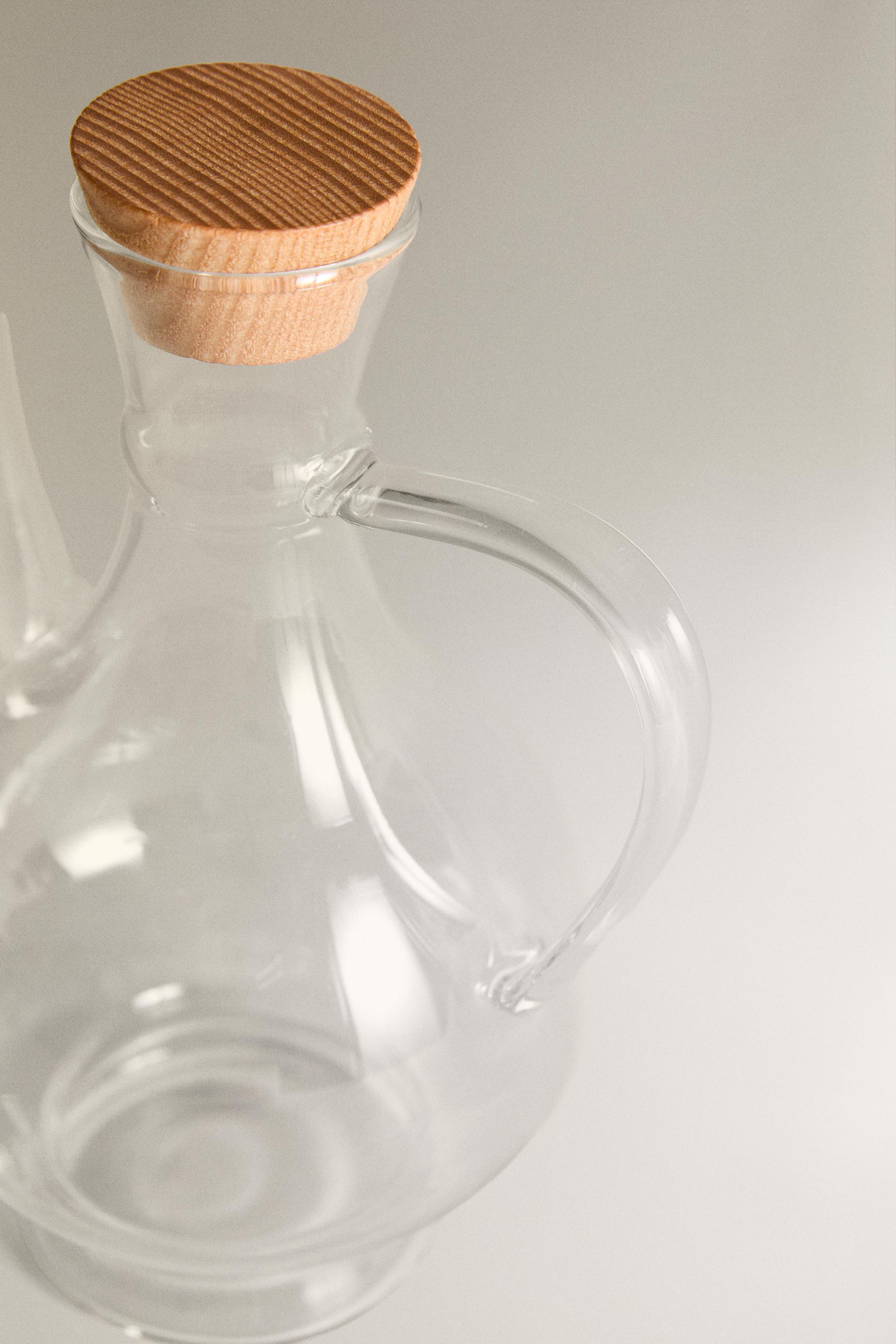 BOROSILICATE GLASS CRUET WITH WOOD STOPPER