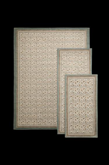 FLORAL BLOCK PRINT RUG - Light blue by Zara - Image 0