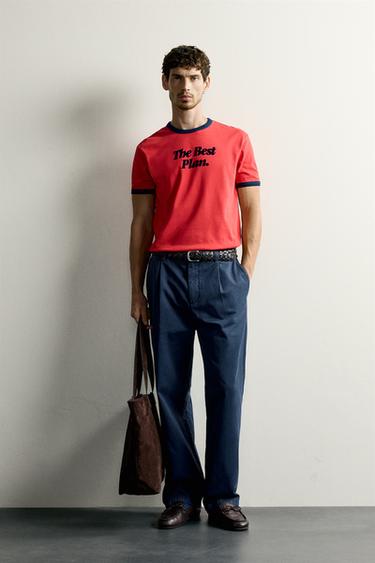 CAMISETA RIB CONTRASTE TEXTO - Rojo de Zara - Imagen 0