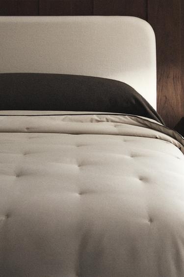 DOTTED SATEEN LINEN QUILT - Light grey by Zara