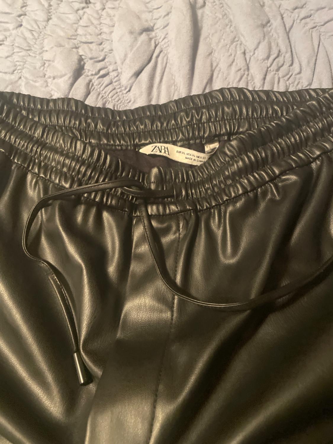 FAUX LEATHER PANTS - Image 2